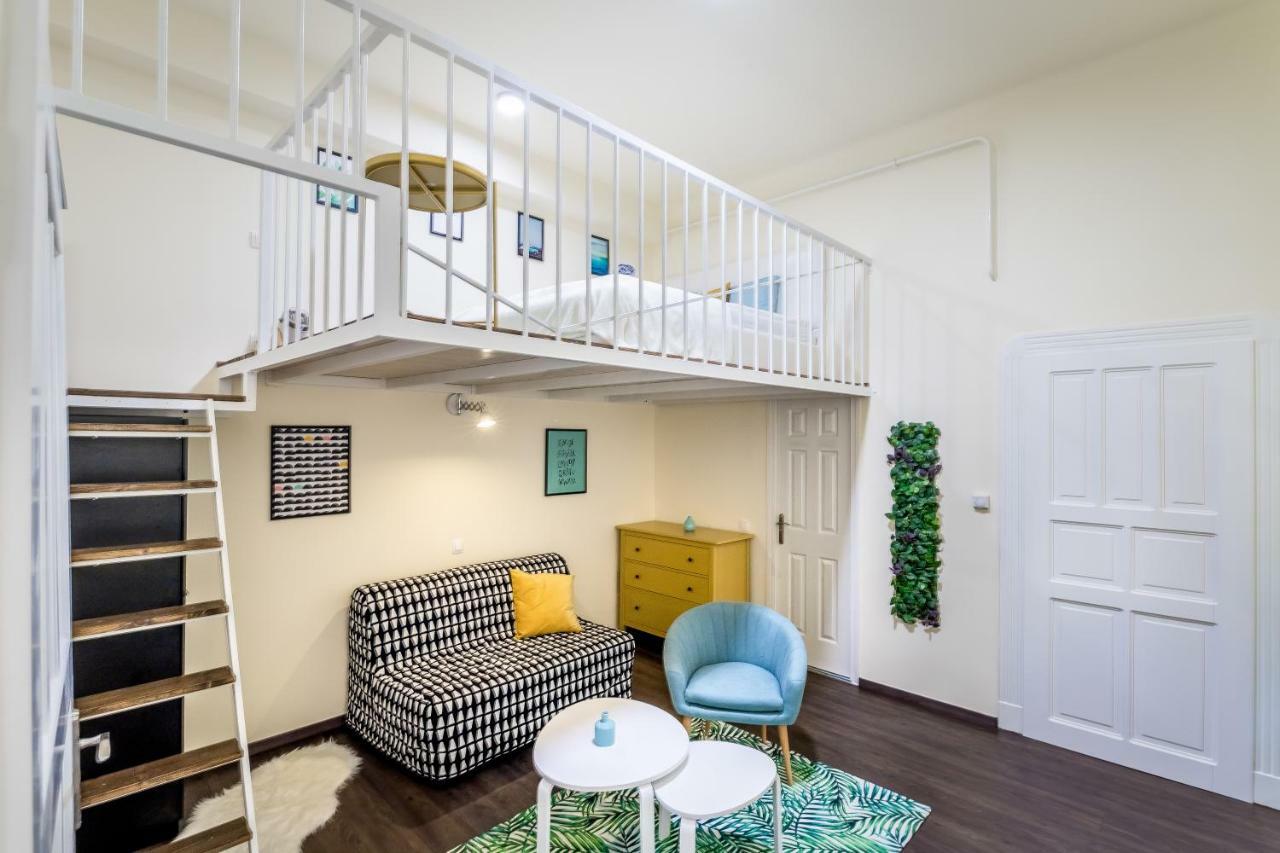 Bpr Turquoise Simplicity Apartment Boedapest Buitenkant foto